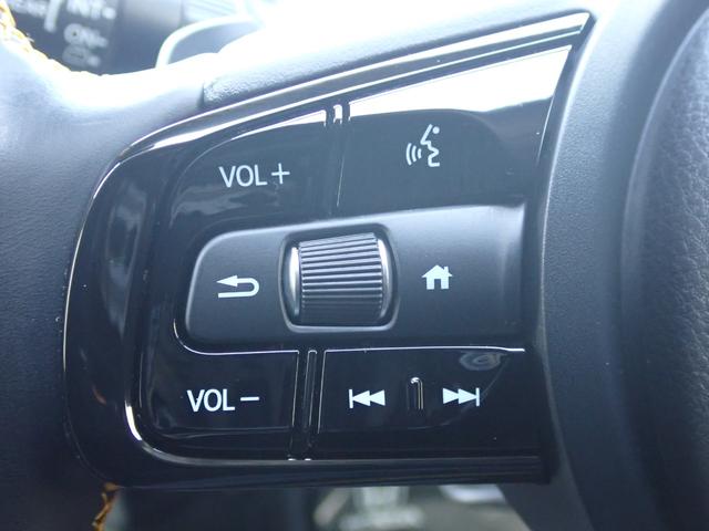 フィット ｅ：ＨＥＶＲＳ　ワンオーナー　禁煙車　純正ナビ　ホンダコネクト　フルセグ　ＵＳＢ　ＢＴ　衝突軽減ブレーキ　誤発信抑制　障害物センサー　純正ＡＷ　革巻きハンドル　前後ドラレコ　Ｒカメラ　ＥＴＣ　ホンダセンシング（32枚目）