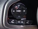 ◆ハンドルに【オーディオリモコンスイッチ】が装備されてます。視点をそらすことなく、ボリューム調整・オーディオソース切替・選曲が出来ます。運転しながら安全に操作が可能になりました。