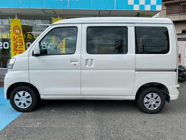 TOYOTA PIXIS VAN CRUISE TURBO SA III