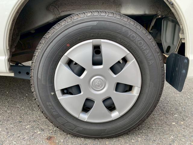 TOYOTA PIXIS VAN CRUISE TURBO SA III