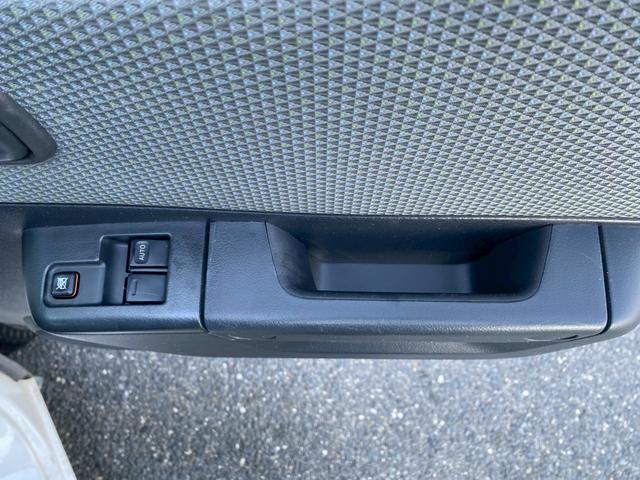 タウンエースバン ＧＬ　純正ＣＤオーディオ　キーレスエントリー　パワーウインドウ　ＬＥＤヘッドライト　フォグランプ　ＥＴＣ　エアコン（8枚目）