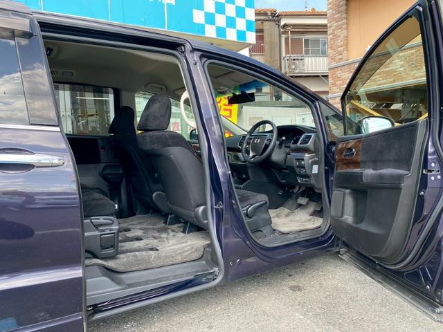 オデッセイ Ｇ・エアロパッケージ　スマートキー　プッシュスタート　クルーズコントロール　左側パワースライドドア　純正ナビ　Ｂｌｕｅｔｏｏｔｈ接続　バックカメラ（11枚目）