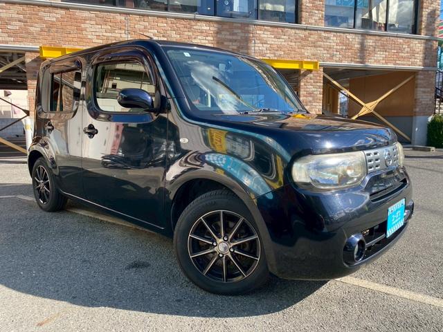 キューブ １５Ｘ　プッシュスタート　スマートキー　アイドリングストップ　純正ナビ　Ｂｌｕｅｔｏｏｔｈ接続　バックカメラ　社外１５インチアルミホイール（3枚目）