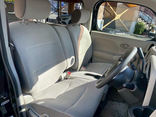 キューブ １５Ｘ　プッシュスタート　スマートキー　アイドリングストップ　純正ナビ　Ｂｌｕｅｔｏｏｔｈ接続　バックカメラ　社外１５インチアルミホイール（20枚目）