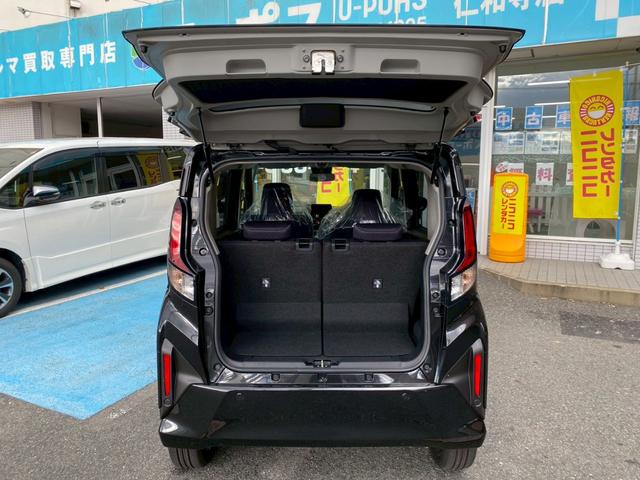 ムーヴ ＲＳ　届出済未使用車　両側電動スライドドア　レーダークルーズ　ＬＥＤヘッドライト前後コーナーセンサー　電動パーキングブレーキ　オートブレーキホールド機能　電動格納ミラー　スマートキー（21枚目）