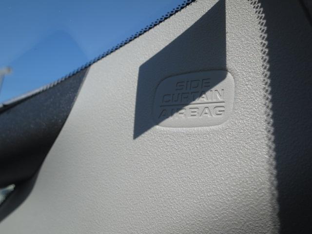 フィット e:HEVベーシック バックカメラ無し・ホンダセンシング・メモリーナビ・サイドエアバックシステム+サイドカーテンエアバック・LEDヘッドライト・ETC・電子パーキングシステム・オートブレーキホールド機能(14枚目)