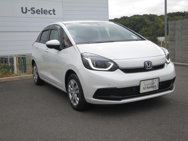 フィット ｅ：ＨＥＶホーム　元弊社元レンタカー／純正ナビゲーション／純正ドライブレコーダー前後／ホンダセンシング／スマートキー／ＥＴＣ／禁煙車／フロアマット／ドアバイザー／急アクセル制御機能／（9枚目）