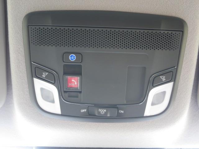 フィット ｅ：ＨＥＶホーム　元弊社元レンタカー／純正ナビゲーション／純正ドライブレコーダー前後／ホンダセンシング／スマートキー／ＥＴＣ／禁煙車／フロアマット／ドアバイザー／急アクセル制御機能／（20枚目）