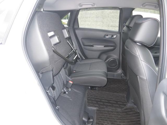 フィット ｅ：ＨＥＶホーム　元弊社元レンタカー／純正ナビゲーション／純正ドライブレコーダー前後／ホンダセンシング／スマートキー／ＥＴＣ／禁煙車／フロアマット／ドアバイザー／急アクセル制御機能／（35枚目）