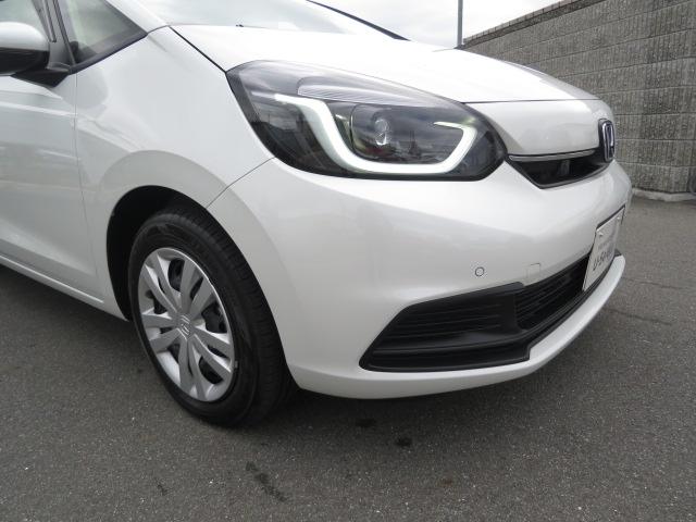 フィット ｅ：ＨＥＶホーム　元弊社元レンタカー／純正ナビゲーション／純正ドライブレコーダー前後／ホンダセンシング／スマートキー／ＥＴＣ／禁煙車／フロアマット／ドアバイザー／急アクセル制御機能／（50枚目）