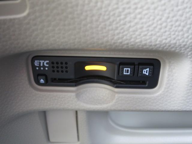 N-BOX G・EXターボホンダセンシング フルセグメモリーナビ・Fドラレコ・サイドエアバックシステム+サイドカーテンエアバック・ETC・両側パワースライドドア・助手席スーパースライドシート・バトルシフト・充電用USBジャック(9枚目)