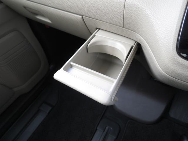 N-BOX G・EXターボホンダセンシング フルセグメモリーナビ・Fドラレコ・サイドエアバックシステム+サイドカーテンエアバック・ETC・両側パワースライドドア・助手席スーパースライドシート・バトルシフト・充電用USBジャック(27枚目)