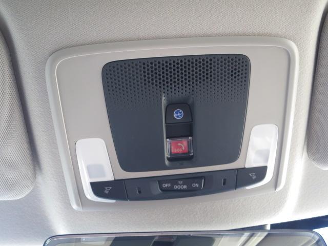 ヴェゼル ｅ：ＨＥＶＺ　ホンダセンシング、ＥＴＣ２，０、前後ドラレコ、シートヒーター、ステアリングヒーター、パワーテールゲート、後席用ＵＳＢチャージャー（Ｔｙｐｅ－Ｃ／２個付）（25枚目）