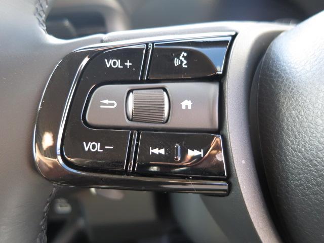 ヴェゼル ｅ：ＨＥＶＺ　ホンダセンシング、ＥＴＣ２，０、前後ドラレコ、シートヒーター、ステアリングヒーター、パワーテールゲート、後席用ＵＳＢチャージャー（Ｔｙｐｅ－Ｃ／２個付）（28枚目）