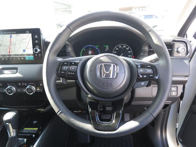 ヴェゼル ｅ：ＨＥＶＺ　ホンダセンシング、ＥＴＣ２，０、前後ドラレコ、シートヒーター、ステアリングヒーター、パワーテールゲート、後席用ＵＳＢチャージャー（Ｔｙｐｅ－Ｃ／２個付）（29枚目）