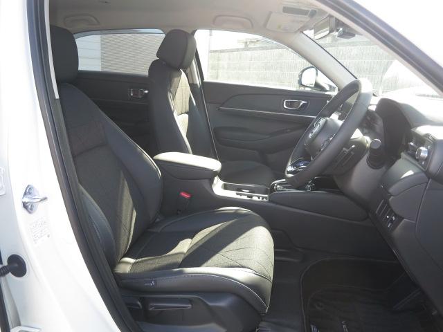 ヴェゼル ｅ：ＨＥＶＺ　ホンダセンシング、ＥＴＣ２，０、前後ドラレコ、シートヒーター、ステアリングヒーター、パワーテールゲート、後席用ＵＳＢチャージャー（Ｔｙｐｅ－Ｃ／２個付）（35枚目）