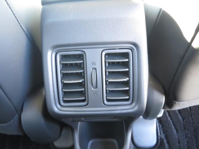 ヴェゼル ｅ：ＨＥＶＺ　ホンダセンシング、ＥＴＣ２，０、前後ドラレコ、シートヒーター、ステアリングヒーター、パワーテールゲート、後席用ＵＳＢチャージャー（Ｔｙｐｅ－Ｃ／２個付）（38枚目）