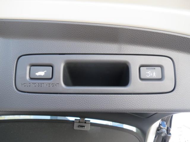 ヴェゼル ｅ：ＨＥＶＺ　ホンダセンシング、ＥＴＣ２，０、前後ドラレコ、シートヒーター、ステアリングヒーター、パワーテールゲート、後席用ＵＳＢチャージャー（Ｔｙｐｅ－Ｃ／２個付）（47枚目）