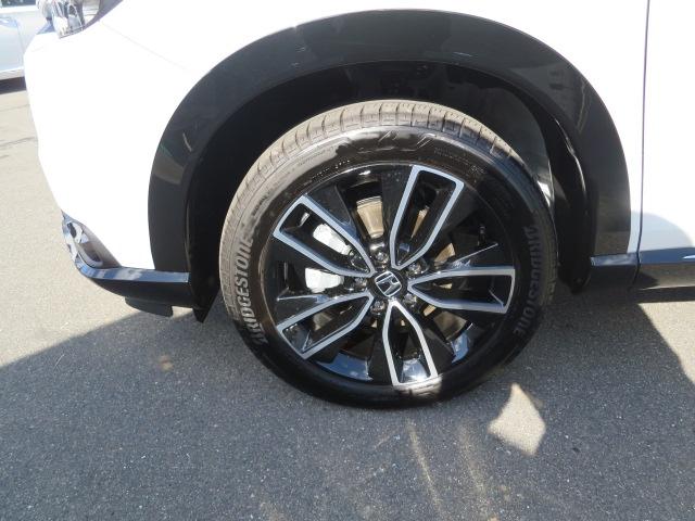 ヴェゼル ｅ：ＨＥＶＺ　ホンダセンシング、ＥＴＣ２，０、前後ドラレコ、シートヒーター、ステアリングヒーター、パワーテールゲート、後席用ＵＳＢチャージャー（Ｔｙｐｅ－Ｃ／２個付）（51枚目）