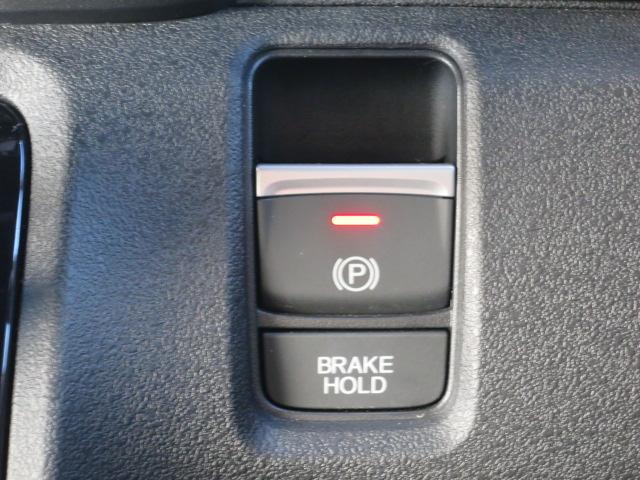 Ｎ－ＢＯＸカスタム ベースグレード　ホンダセンシング・フルセグメモリーナビ・前後ドラレコ・ＥＴＣ・運転席＆助手席シートヒーター・両側パワースライドドア・サイドエアバックシステム＋サイドカーテンエアバック・急アクセル制御機能（20枚目）