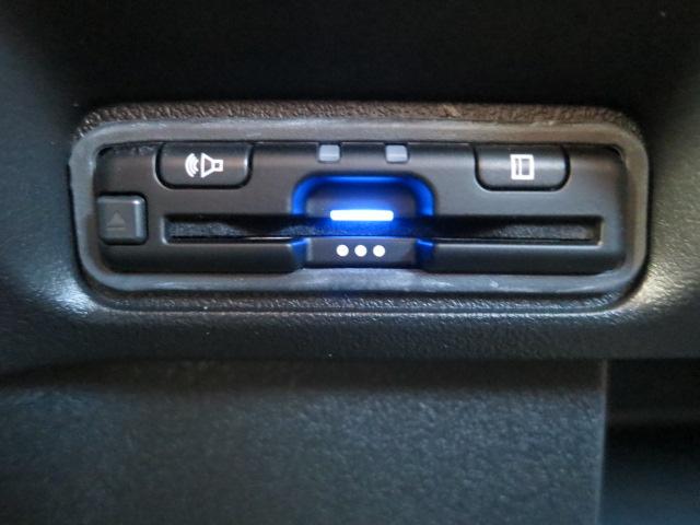 Ｎ－ＢＯＸカスタム ベースグレード　ホンダセンシング・フルセグメモリーナビ・前後ドラレコ・ＥＴＣ・運転席＆助手席シートヒーター・両側パワースライドドア・サイドエアバックシステム＋サイドカーテンエアバック・急アクセル制御機能（21枚目）