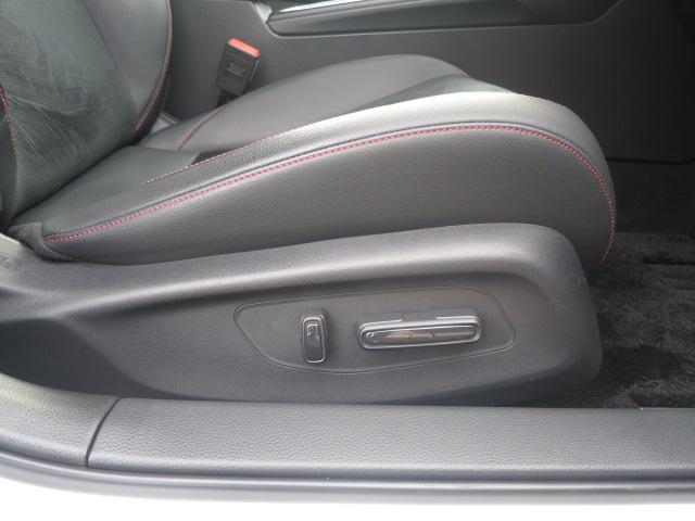 シビック ＥＸ　ホンダセンシング・フルセグメモリーナビ・前後ドラレコ・ＥＴＣ２，０・運転席、助手席パワーシート・ＢＯＳＥプレミアムサウンドシステム（１２）スピーカー・ブラインドスポットインフォメーション（33枚目）