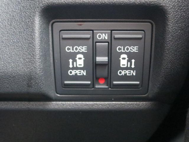 N-BOXカスタム ターボ ホンダセンシング・8インチディスプレイオーディオ・両側パワースライドドア・電子パーキングシステム・運転席&助手席シートヒーター・無限フロントリップスポイラー、(14枚目)