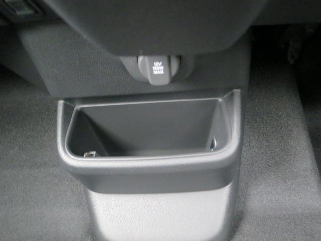 N-BOXカスタム ターボ ホンダセンシング・8インチディスプレイオーディオ・両側パワースライドドア・電子パーキングシステム・運転席&助手席シートヒーター・無限フロントリップスポイラー、(20枚目)