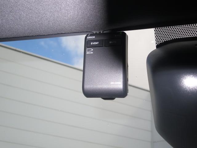 Ｎ－ＶＡＮ ｅ： ｅ：Ｌ４　純正ナビゲーション／純正ドライブレコーダー／ＥＴＣ／禁煙車／ホンダセンシング／スマートキー／スペアキー／フロアマット／シートヒーター／（6枚目）