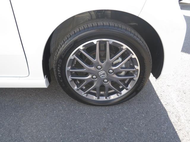 N-BOXカスタム ターボ ホンダセンシング・前後ドラレコ・フルセグメモリーナビ・電子パーキングシステム・運転席&助手席シートヒーター・ETC・急アクセル抑制機能・サイドエアバック+サイドカーテンエアバックシステム、(52枚目)