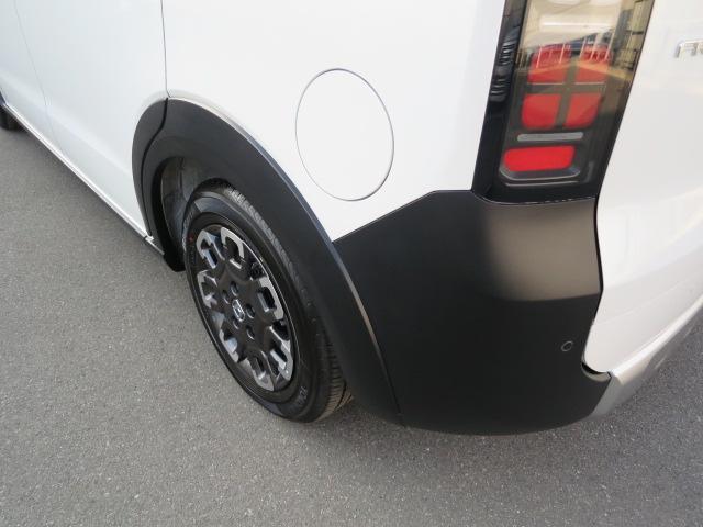 ���z���_�t�|�r����������������o������S�̂��񑩁��T�D�S���̒��ÎԂɑ�O�ҋ@�֔��s�́u�ԗ���ԏؖ����v�t���B���̗̂L����L�Y�̏�Ԃ���ڂŕ�����Ղ��������������܂��B