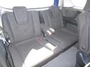 リアシートもゆとりのある足元です。