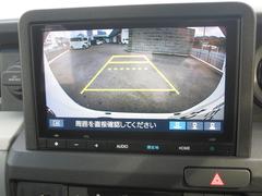 �ꥢ����餬��������Ƥ��ޤ����Хå��ˤ��������ǥʥӲ��̤˱Ǥ�ޤ��������ΰ�����ǧ�䡢������־�Ǥμָ����졢����������֤ʤɤ������Ǥ����������¿��˥Хå����뤿��ˤ�ɬ�ܥ����ƥ�Ǥ��͡� 4