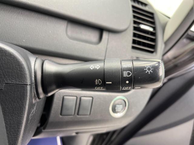 ZS 煌II ストラーダナビ 両側電動スライドドア バックカメラ フルセグTV Bluetooth再生 デュアルエアコン パドルシフト スマートキー ETC ドライブレコーダー ステアリングスイッチ(27枚目)