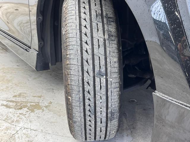 シエンタ Ｇ　クエロ　７人乗り　１２型後席モニター　禁煙車　両側電動ドア　純正ＳＤナビ　バックカメラ　衝突被害軽減システム　ドラレコ　スマートキー　ＬＥＤヘッド　ビルトインＥＴＣ　シートヒーター　オートハイビーム（22枚目）