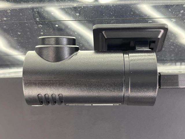シエンタ Ｇ　クエロ　７人乗り　１２型後席モニター　禁煙車　両側電動ドア　純正ＳＤナビ　バックカメラ　衝突被害軽減システム　ドラレコ　スマートキー　ＬＥＤヘッド　ビルトインＥＴＣ　シートヒーター　オートハイビーム（31枚目）
