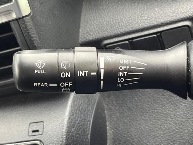 シエンタ Ｇ　クエロ　７人乗り　１２型後席モニター　禁煙車　両側電動ドア　純正ＳＤナビ　バックカメラ　衝突被害軽減システム　ドラレコ　スマートキー　ＬＥＤヘッド　ビルトインＥＴＣ　シートヒーター　オートハイビーム（55枚目）