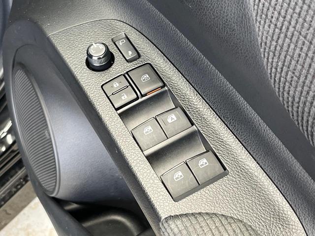 シエンタ Ｇ　クエロ　７人乗り　１２型後席モニター　禁煙車　両側電動ドア　純正ＳＤナビ　バックカメラ　衝突被害軽減システム　ドラレコ　スマートキー　ＬＥＤヘッド　ビルトインＥＴＣ　シートヒーター　オートハイビーム（58枚目）
