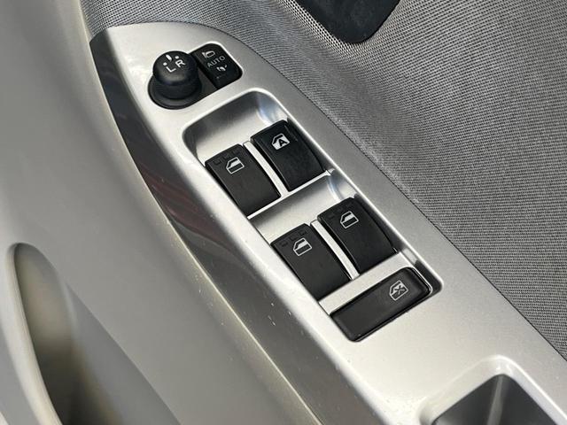 キャスト スタイルG SAII SDナビ バックカメラ 衝突被害軽減システム コーナーセンサー スマートキー LEDヘッド ETC オートライト オートエアコン 純正15インチアルミ Bluetooth CD DVD再生 フルセグ(30枚目)