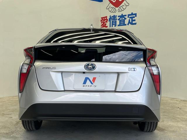 プリウス E トヨタセーフティセンス 純正SDナビ バックカメラ レーダークルーズ ETC Bluetooth スマートキー LEDヘッドライト ステアリングスイッチ 盗難防止装置 横滑防止装置 オートライト(15枚目)