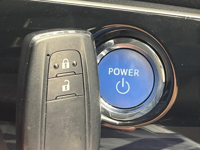 プリウス E トヨタセーフティセンス 純正SDナビ バックカメラ レーダークルーズ ETC Bluetooth スマートキー LEDヘッドライト ステアリングスイッチ 盗難防止装置 横滑防止装置 オートライト(21枚目)