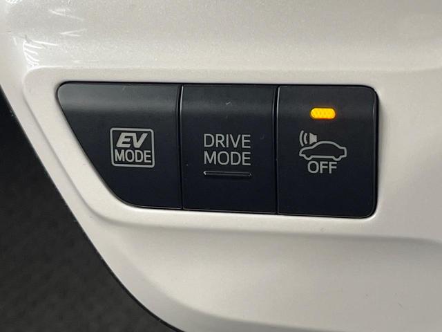 プリウス E トヨタセーフティセンス 純正SDナビ バックカメラ レーダークルーズ ETC Bluetooth スマートキー LEDヘッドライト ステアリングスイッチ 盗難防止装置 横滑防止装置 オートライト(41枚目)