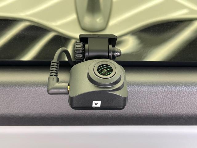 プリウス E トヨタセーフティセンス 純正SDナビ バックカメラ レーダークルーズ ETC Bluetooth スマートキー LEDヘッドライト ステアリングスイッチ 盗難防止装置 横滑防止装置 オートライト(46枚目)