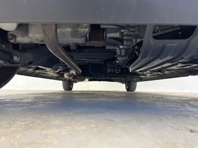 Ｎ－ＢＯＸ＋ ２トーンカラースタイル　Ｇ　ＳＳパッケージ　両側電動スライドドア　純正ナビ　バックカメラ　ＥＴＣ　スマートキー　２トーンカラー　オートエアコン　ＣＤ再生　地デジ　盗難防止装置　プライバシーガラス　横滑防止装置（19枚目）