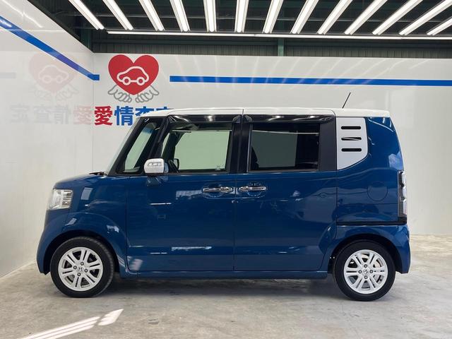 Ｎ－ＢＯＸ＋ ２トーンカラースタイル　Ｇ　ＳＳパッケージ　両側電動スライドドア　純正ナビ　バックカメラ　ＥＴＣ　スマートキー　２トーンカラー　オートエアコン　ＣＤ再生　地デジ　盗難防止装置　プライバシーガラス　横滑防止装置（24枚目）