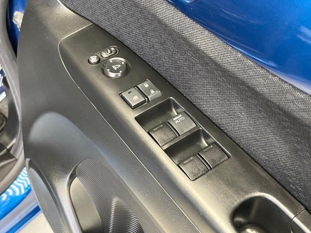 Ｎ－ＢＯＸ＋ ２トーンカラースタイル　Ｇ　ＳＳパッケージ　両側電動スライドドア　純正ナビ　バックカメラ　ＥＴＣ　スマートキー　２トーンカラー　オートエアコン　ＣＤ再生　地デジ　盗難防止装置　プライバシーガラス　横滑防止装置（31枚目）