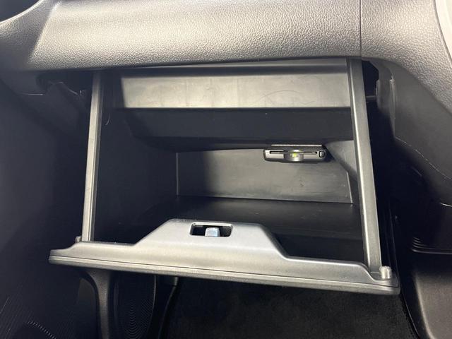 Ｎ－ＢＯＸ＋ ２トーンカラースタイル　Ｇ　ＳＳパッケージ　両側電動スライドドア　純正ナビ　バックカメラ　ＥＴＣ　スマートキー　２トーンカラー　オートエアコン　ＣＤ再生　地デジ　盗難防止装置　プライバシーガラス　横滑防止装置（47枚目）