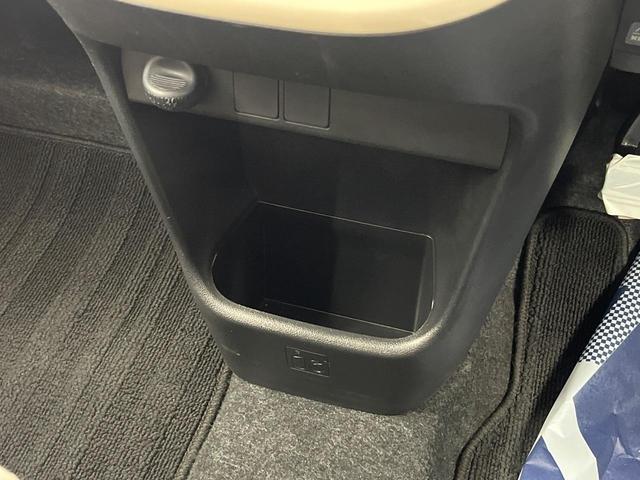 ムーヴキャンバス Xリミテッドメイクアップ SAII 両側電動ドア バックカメラ 衝突被害軽減システム コーナーセンサー スマートキー ビルトインETC オートライト オートエアコン Bluetooth CD DVD再生 フルセグ(46枚目)