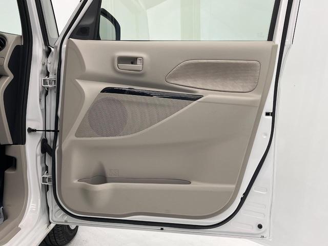 デイズルークス Ｘ　電動スライドドア　純正ＳＤナビ　全周囲カメラ　衝突被害軽減システム　ＥＴＣ　ドラレコ　フルセグ　Ｂｌｕｅｔｏｏｔｈ　スマートキー　オートエアコン　ＣＤ　ＤＶＤ再生　盗難防止装置　プライバシーガラス（29枚目）