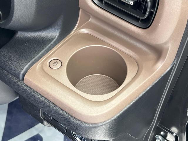 ムーヴキャンバス セオリーGターボ 禁煙車 ターボ 両側電動スライドドア 9型ディスプレイオーディオ 衝突軽減システム レーダークルーズ コーナリングレーンアシスト 全周囲カメラ シートヒーター フルセグ ドライブレコーダー ETC(49枚目)